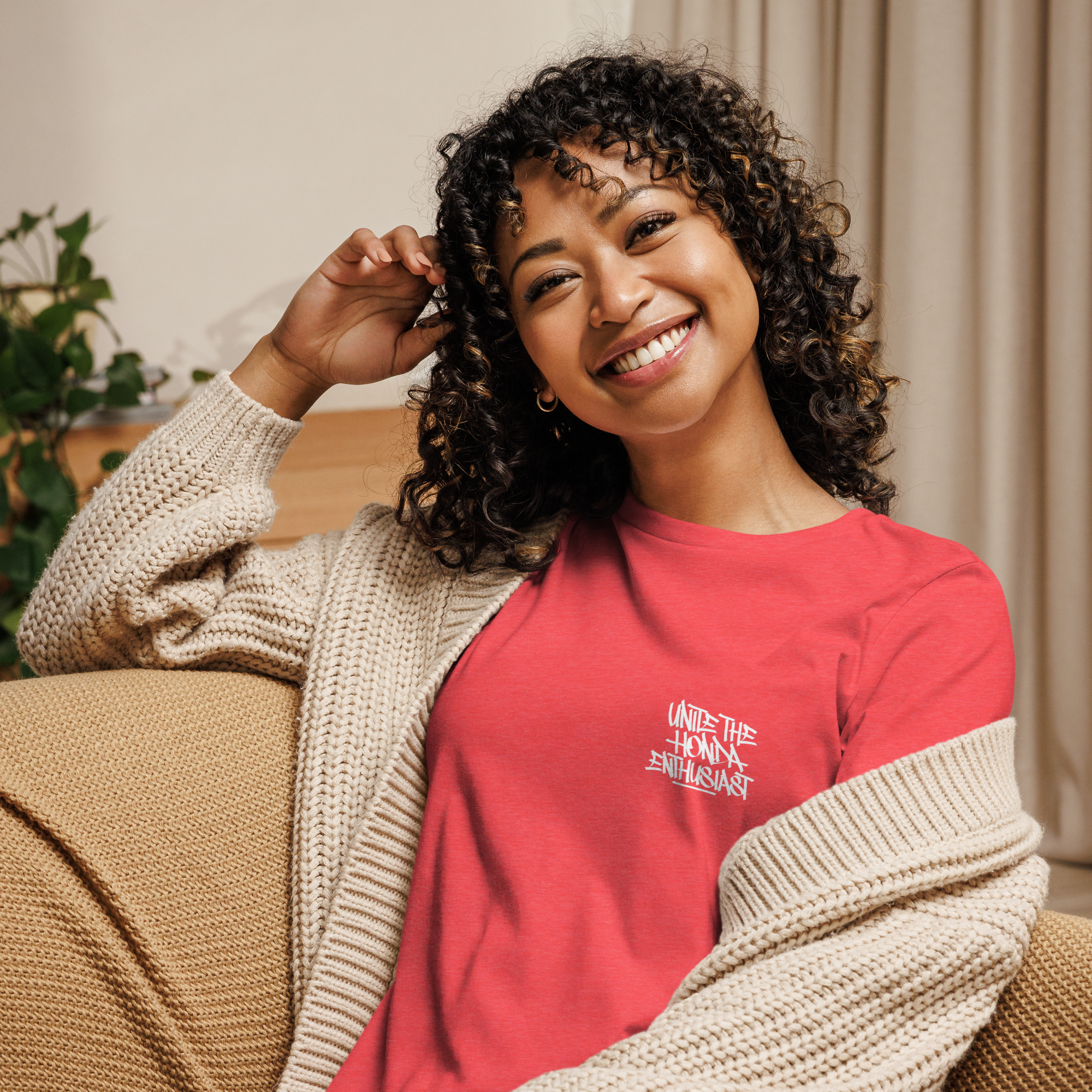 Women's Relaxed UTHE T-Shirt